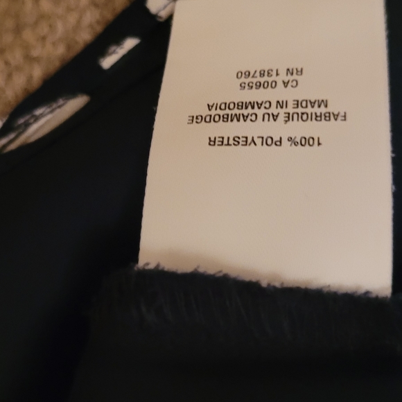 3/$25 Ladies fully lined navy blue floral camisole blouse size XL - Picture 5 of 9